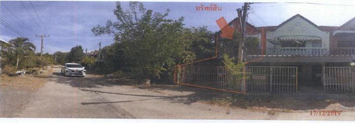 22 หมู่ที่ 10 หมู่บ้านสุขสมบูรณ์  เฉนียง เมืองสุรินทร์ สุรินทร์