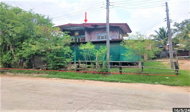 เมืองบัว ชุมพลบุรี สุรินทร์